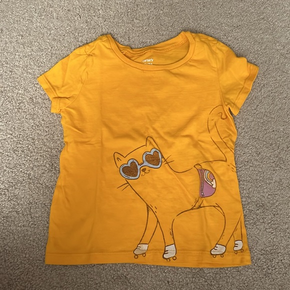 Bundle of 3 Carter’s t shirts, 2T and 24 months - Picture 2 of 4